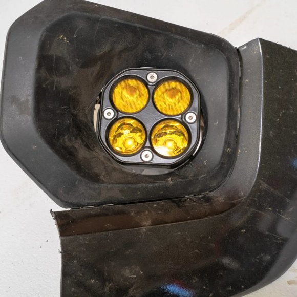 Desert Armor ULTRA LED FOG LIGHT TOYOTA RETROFIT BRACKET KIT - Picture 2 of 6